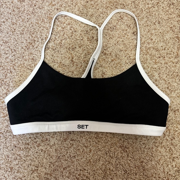 SET Active Black and White Sports Bra - Picture 1 of 4